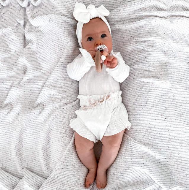 Geribbelde Ruffle Romper en Shorts Set